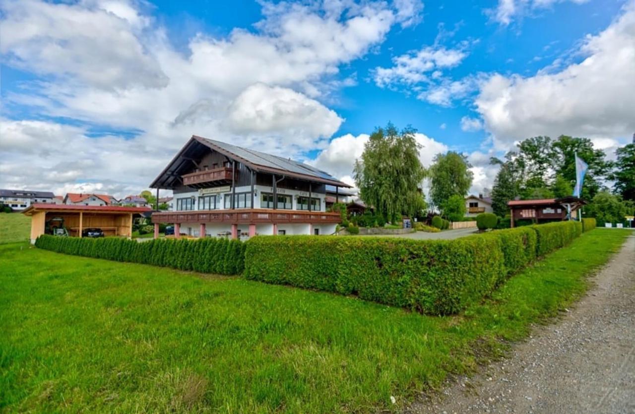 Cafe Zum Toni Hotel Thyrnau Kültér fotó