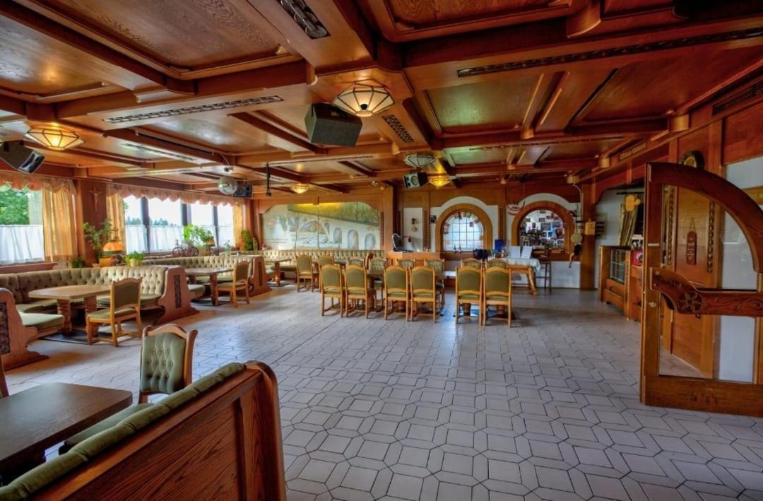 Cafe Zum Toni Hotel Thyrnau Kültér fotó