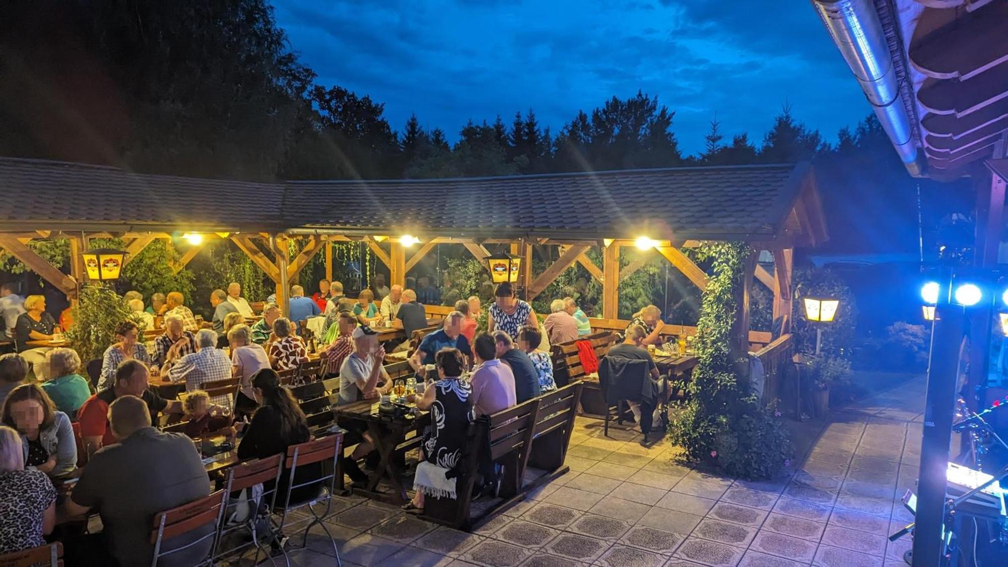 Cafe Zum Toni Hotel Thyrnau Kültér fotó