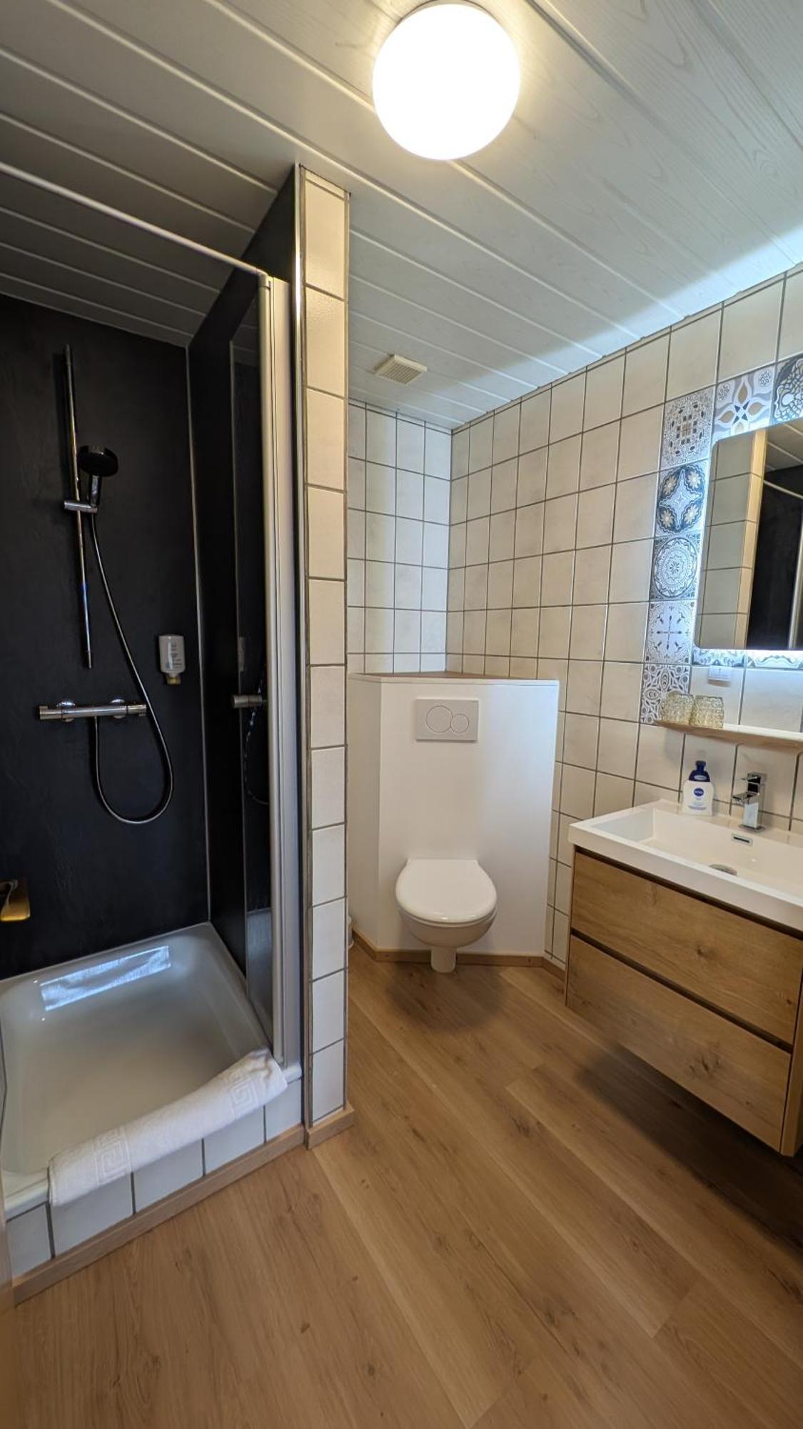 Cafe Zum Toni Hotel Thyrnau Kültér fotó